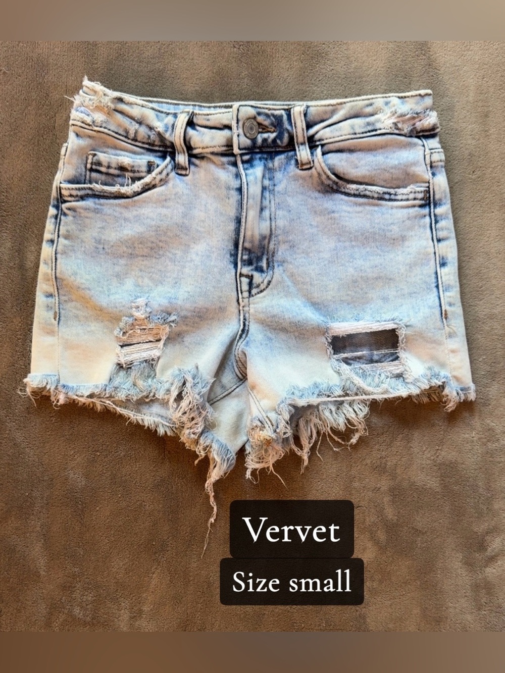 Vervet Light Wash Distressed Denim Shorts for Women